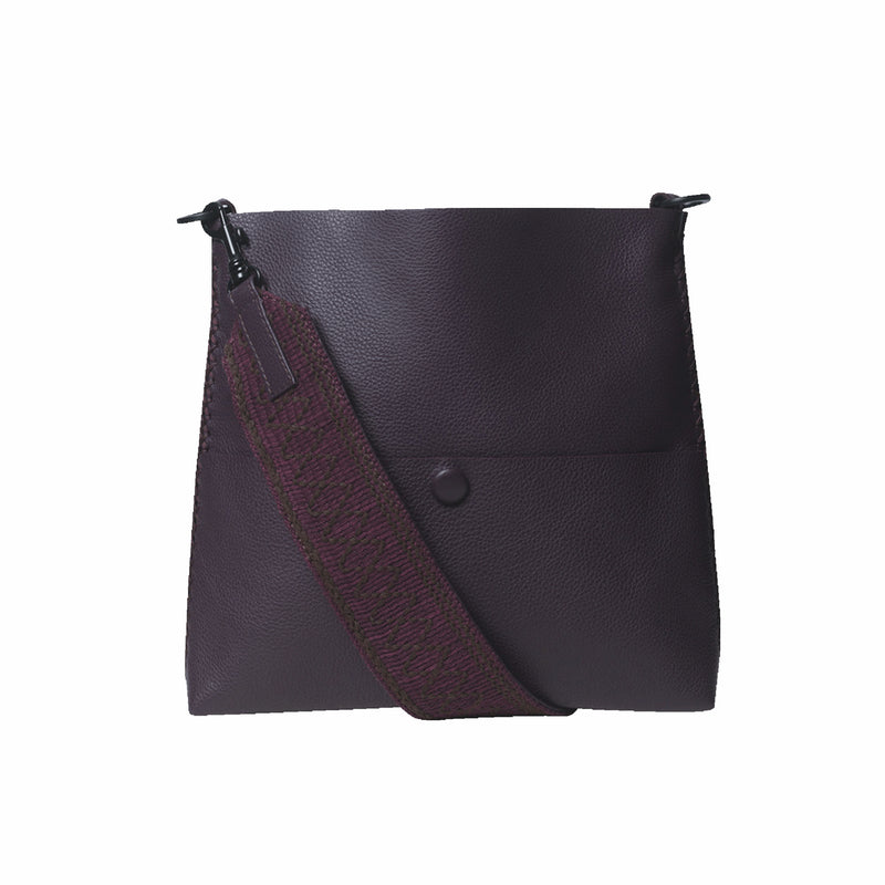 Slim Lima Messenger in Plum Grained Leather