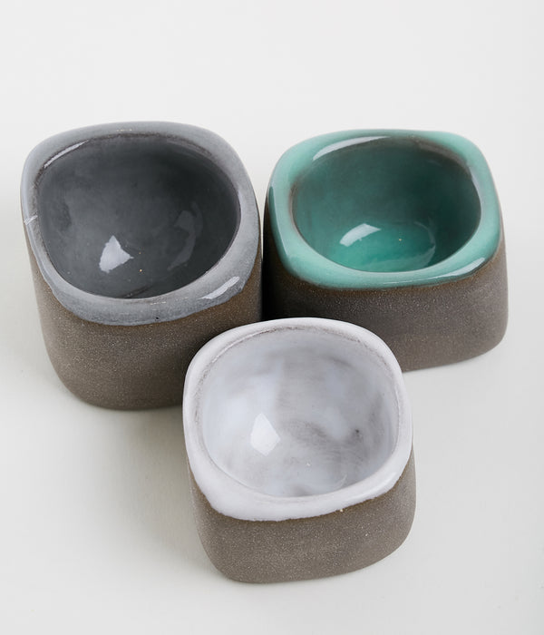 Set of 3 ceramic mini bowls